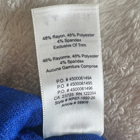 Aritzia Wilfred Free Women’s Valeria Plunge Neck Tank Top Electric Blue Size XXS - Picture 7 of 7